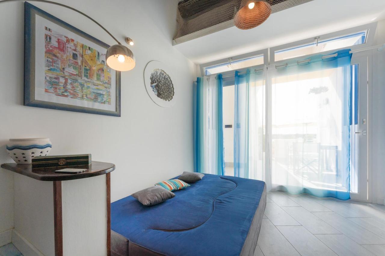 Casa Sottorar - Loft Open Space In Corricella Procida Exterior foto
